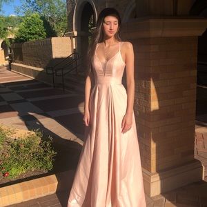 Meet your Posher, Sierra